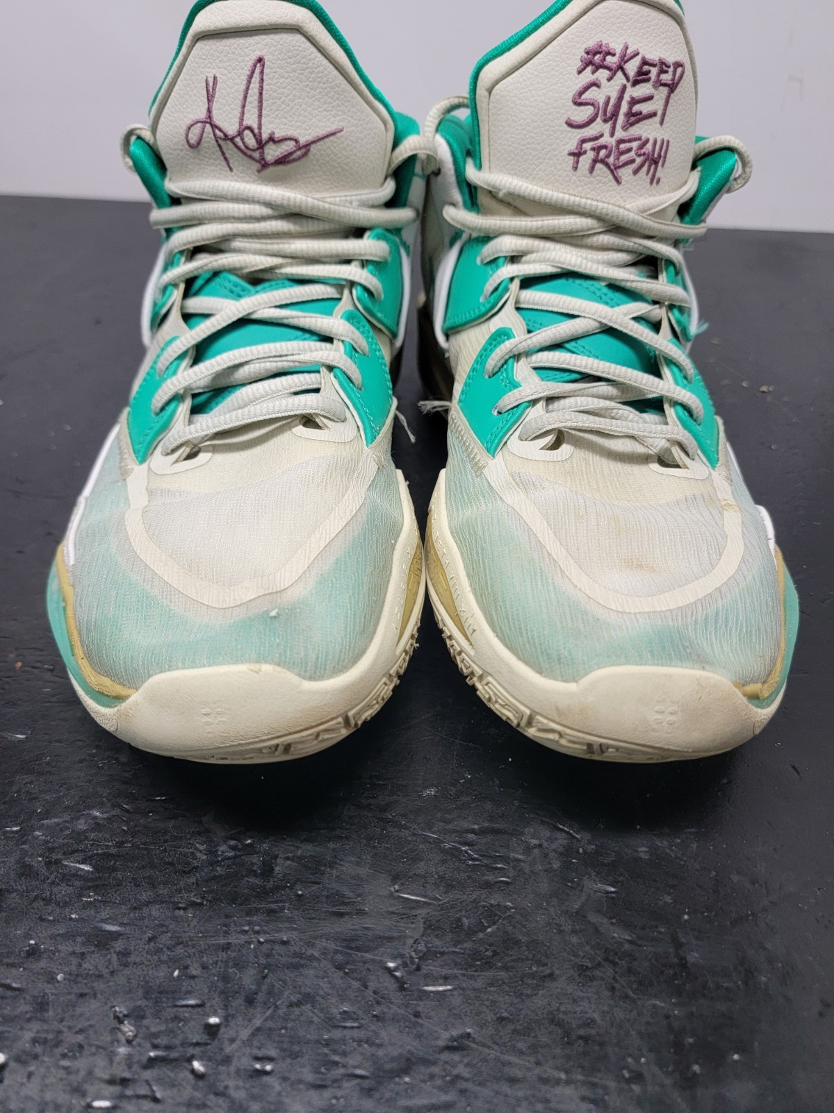 Size 11 - Nike Kyrie 8 Infinity x Sue Bird “Keep Sue Fresh” 2022 thumbnail 14