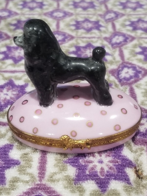 Artoria Limoges Vintage Porcelain Trinket Box, Pink With Black Poodle #230/4,000