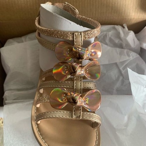 Toddler GIrls Gladiator Gold Bow Toddler Sandals Size 7 New - Picture 3 of 3