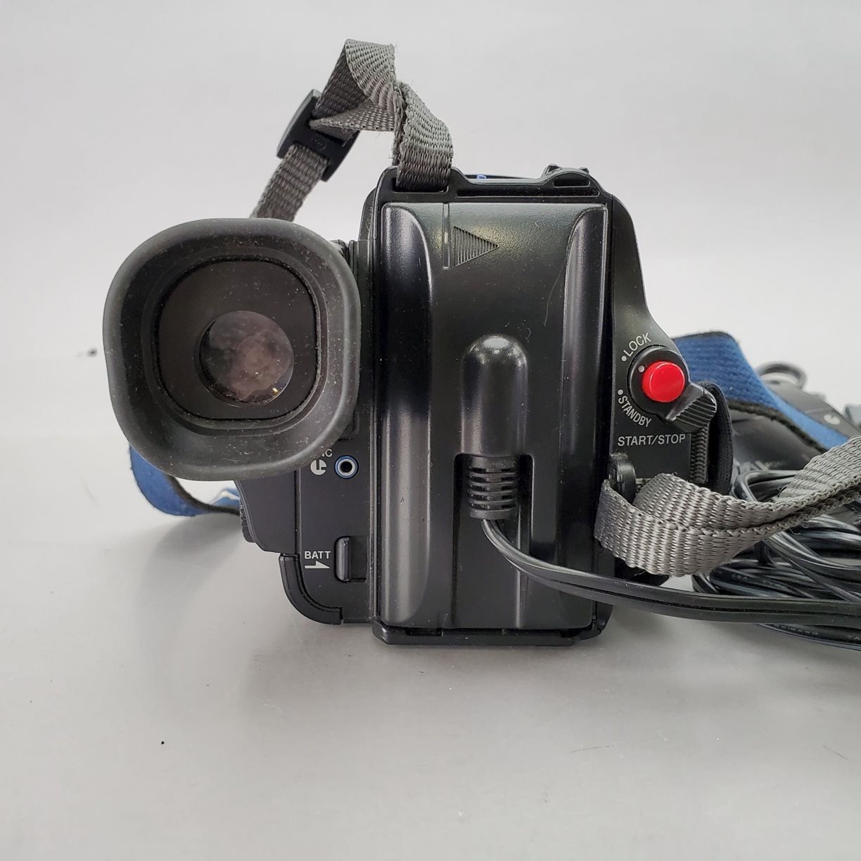 Sony Handycam CCDTR66 Video8 Camcorder Bundle Partially Tested eBay