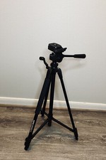 Sunpak Tripod 5858DLX 58'' Aluminum 3-Way Pan  Tilt Head