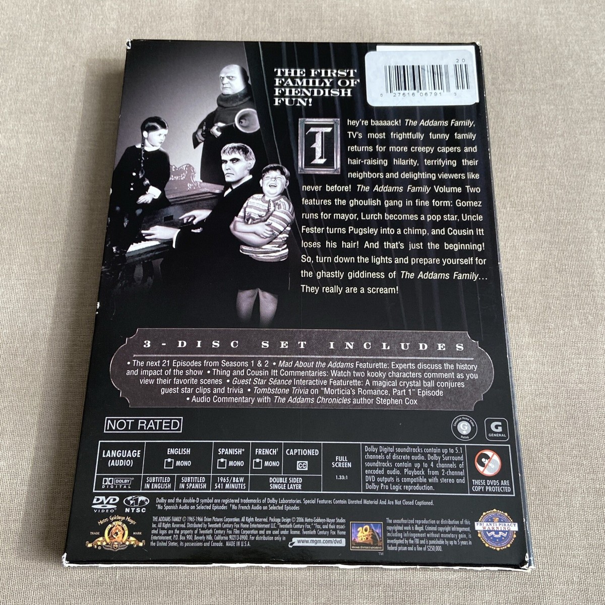 The Addams Family: Volume 1 & 2 (DVD 1964-65 6-Disc Set