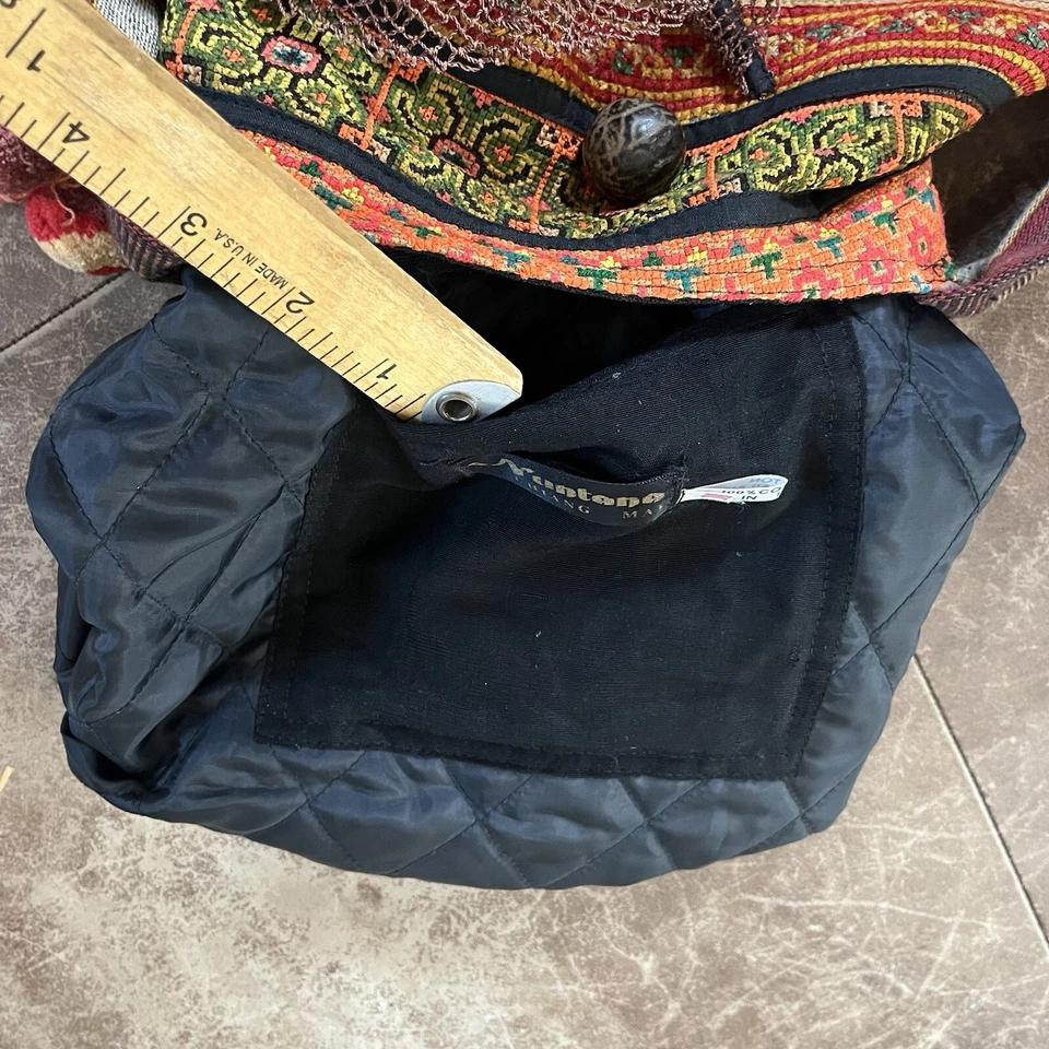 Cartera Bandolera Nuntana Chang Mei Bohemia Retazos con Flecos y Borlas Foto 4 de 4