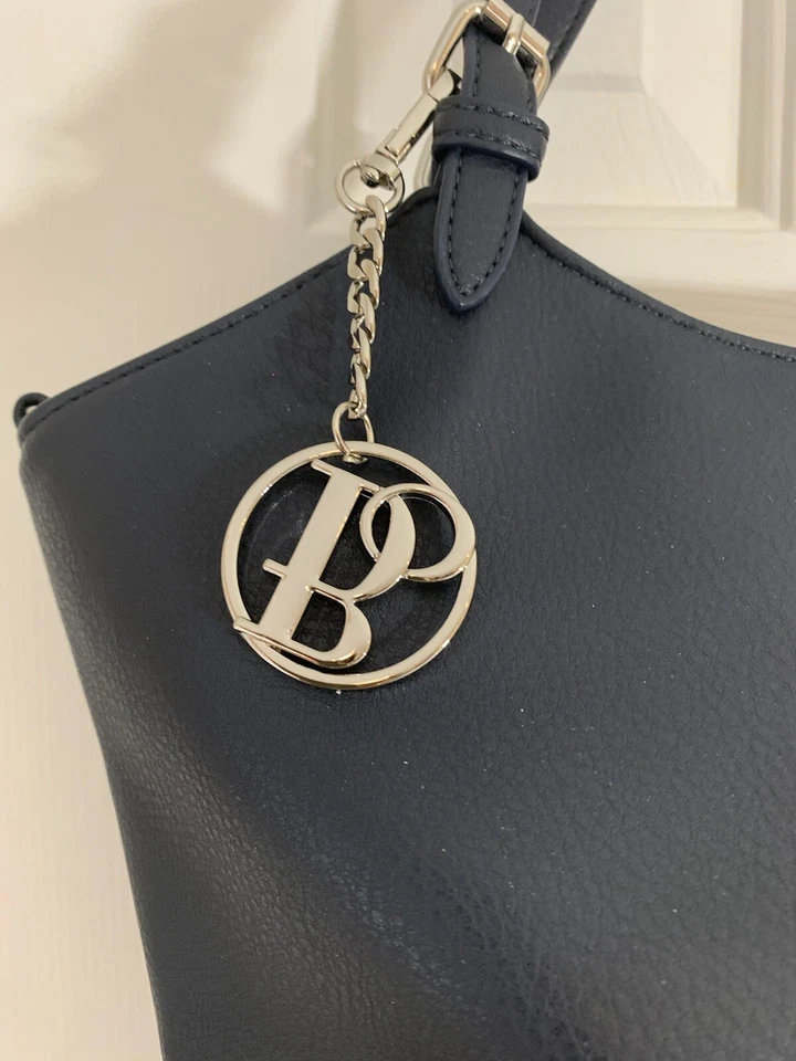 Bolso de hombro Bolzano azul oscuro flexible de cuero suave Foto 3 de 4