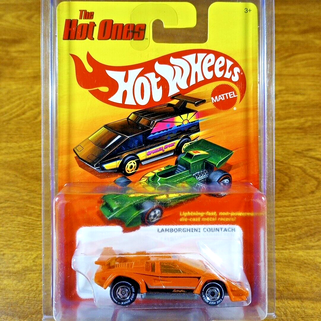 ミニカー Hotwheels Lamborghini Countach LP 500 S Amazon.com: Hot Wheels '82 Lamborghini Countach LP500 S RLC