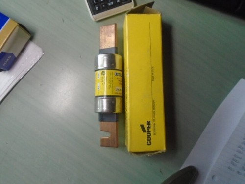 BUSSMANN COOPER LPN-RK-200SP DUAL ELEMENT TIME DELAY FUSE 250VAC 250VDC DR173 - Picture 2 of 2