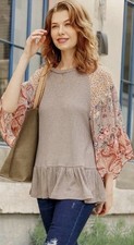 Blusa Umgee Tejida Gofre Top Peplum Volantes Floral Mangas Campana Talla L Shabby Chic