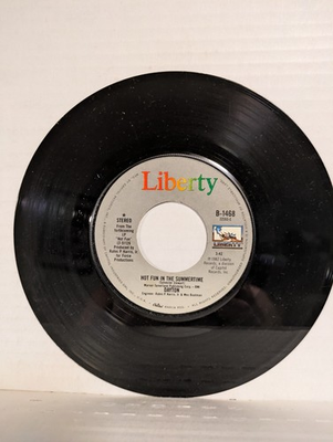 #ad 45 Dayton: quot;Hot Fun In The Summertimequot; 1982 Liberty NM $10.25