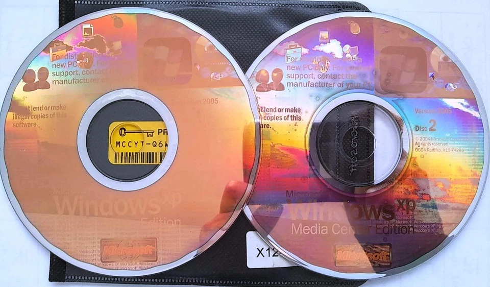 Windows XP Media Center Edition 2005 w/ 5 Keys License for 5 PCs - Image 2 of 2
