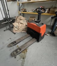 Toyota LWE130 Electric Pallet Truck 24V HDuty 1300kg