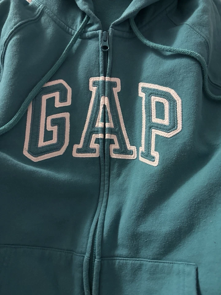 Teal Gap Zip Up Hoodie Fits A Women’s Small (Kids Large) Pre-Owned Great Shape - Image 2 of 3