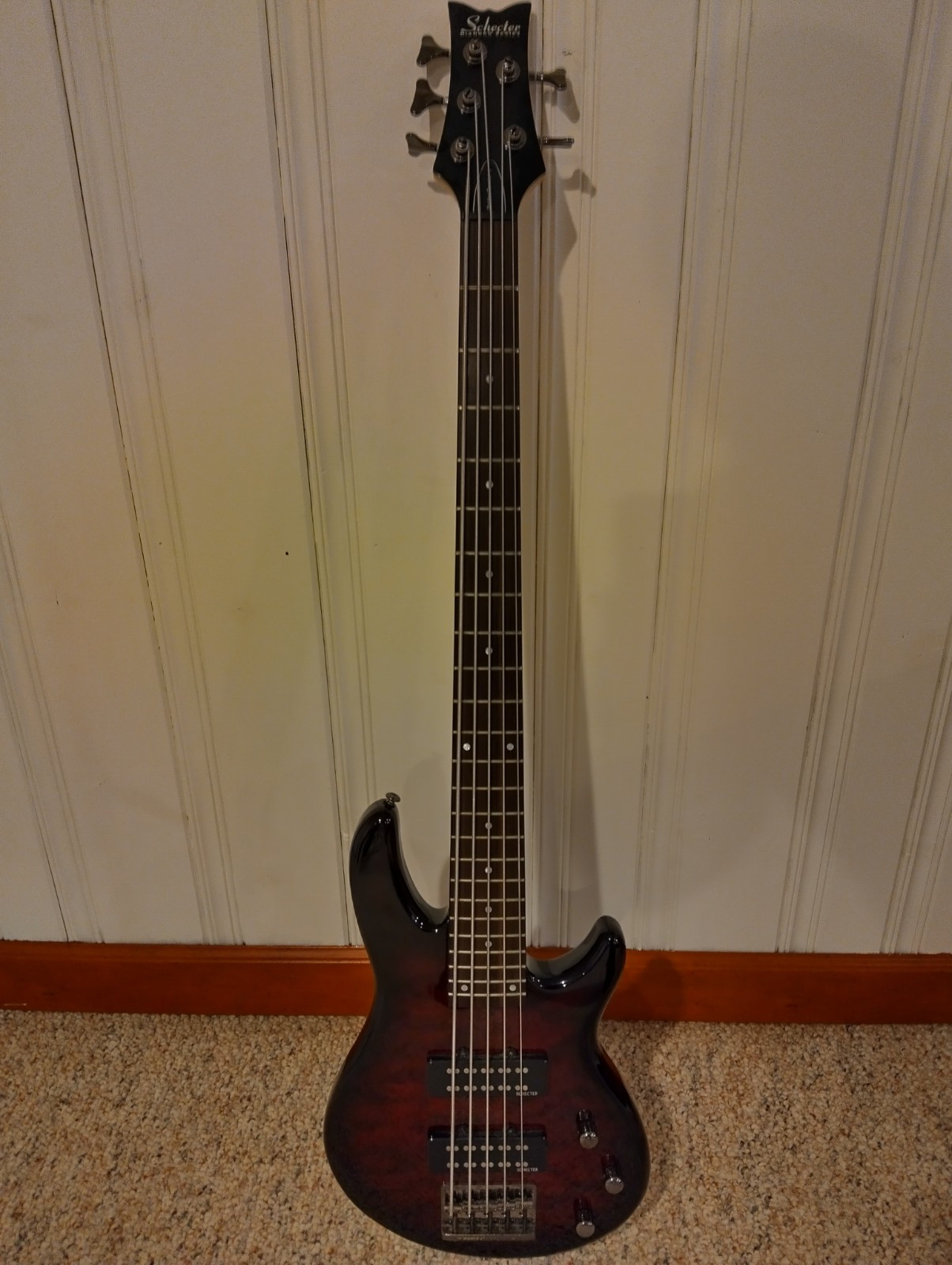 Washburn Diamond Series エレキベース ボルトオンネック Washburn USA