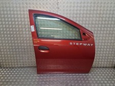 Porte avant et accessoires Dacia SANDERO