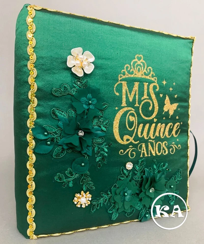 ¡NUEVO! Paquete de 5 piezas de quinceañera personalizado con temática floral Foto 3 de 4