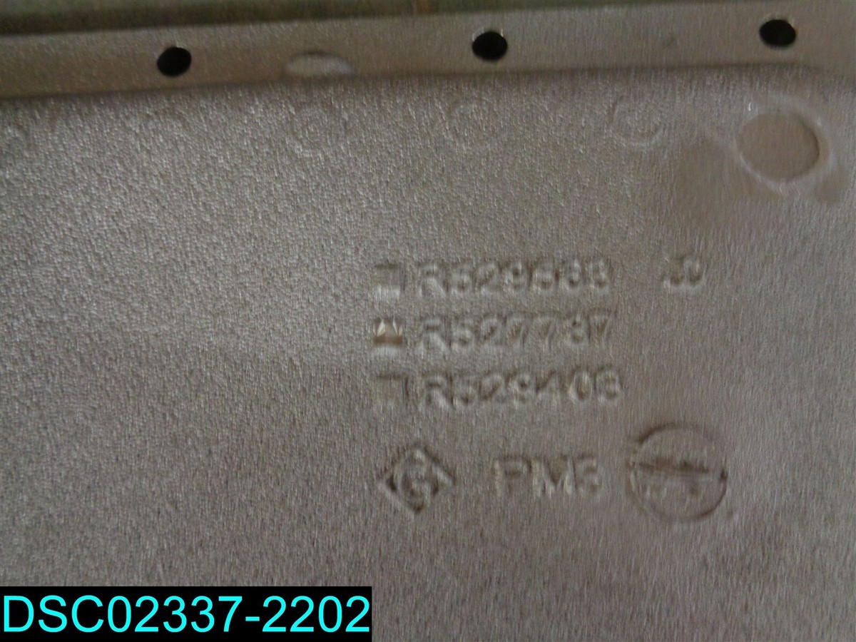 John Deere Oil Pan - R529563 | eBay 