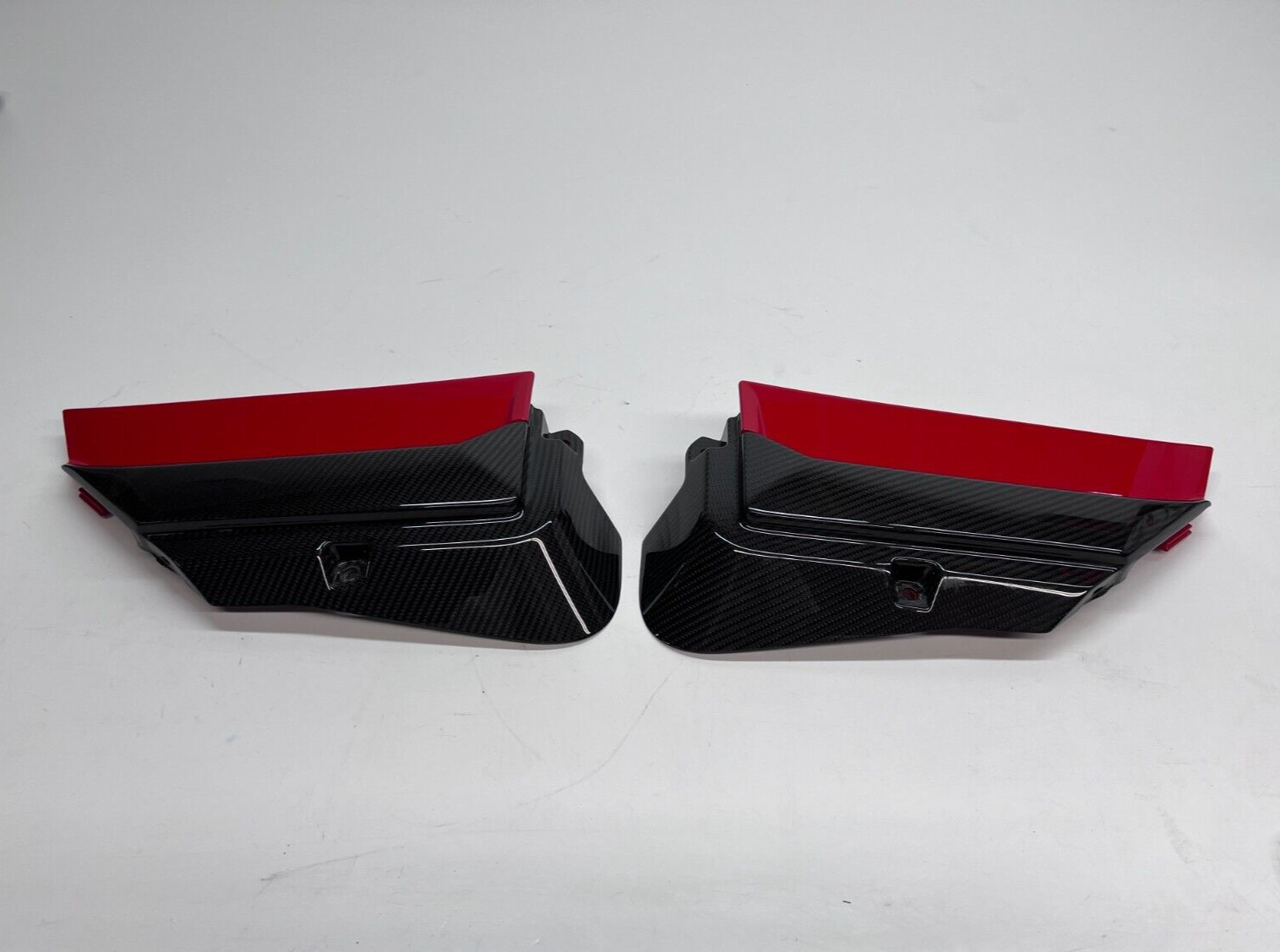 LAMBORGHINI AVENTADOR CARBON FIBER FRONT EYELID SET OEM 470853510BG 470853509BG