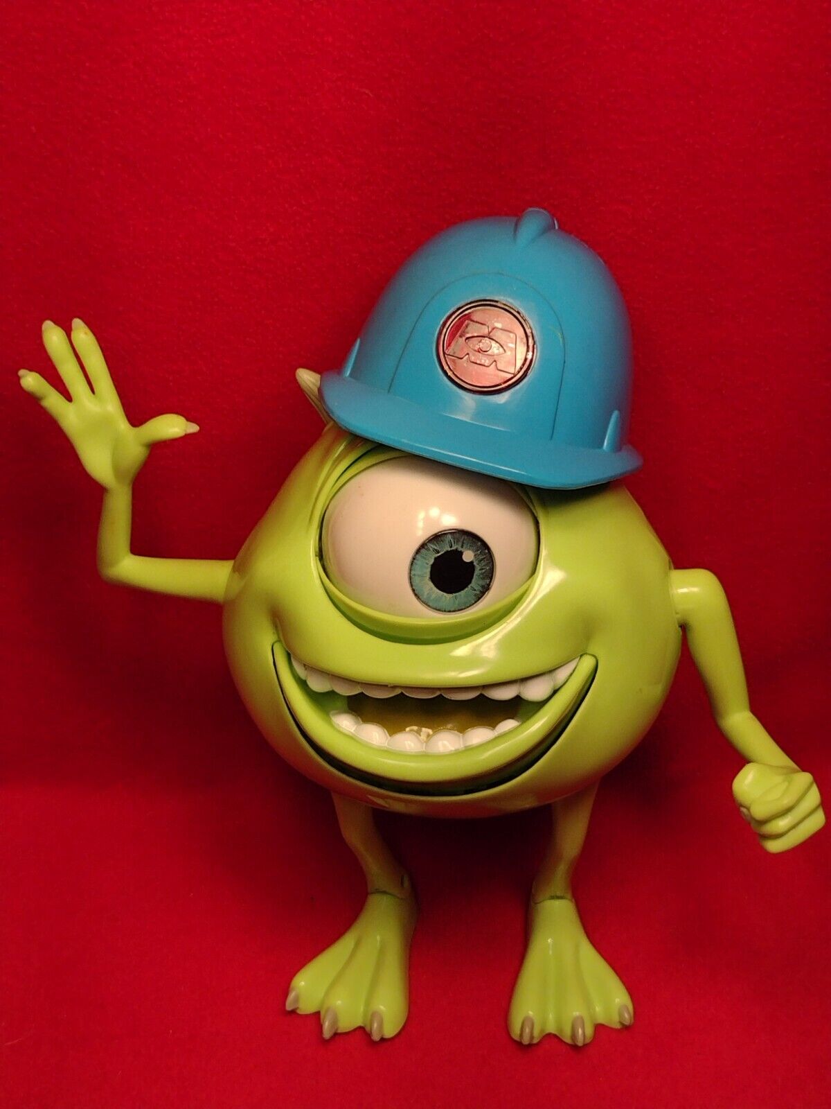 Earz Up Podcast - Mike Wazowski! #OnThisDay in 2006, Monsters Inc