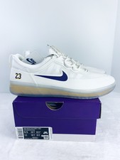 Size 9.5 - Nike SB Nyjah Free 2 x NBA 