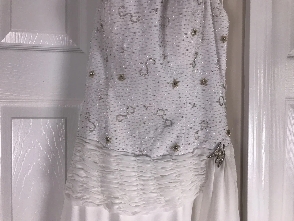 LANDA женщин 1шт красивый белый бисером рыбий хвост без рукавов свадебное платье размер 4 - Изображение 4 из 4