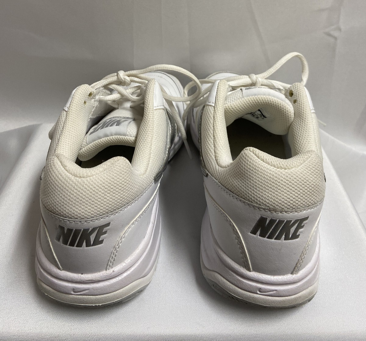 Nike Womens Court Lite 845048-100 White Running Shoes