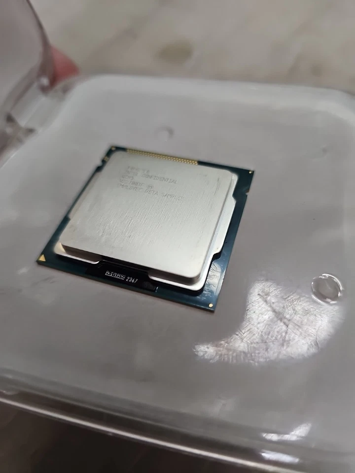 Intel Core i5-650 - Image 4 of 4