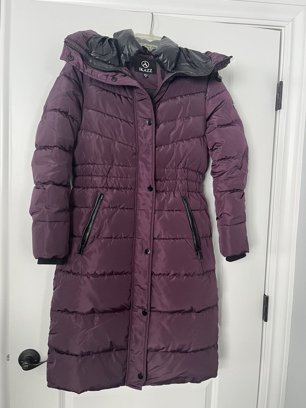 IKAZZ Women's winter coat.insulated Vegan  Down Long Parka w/Hood New w/tags XS