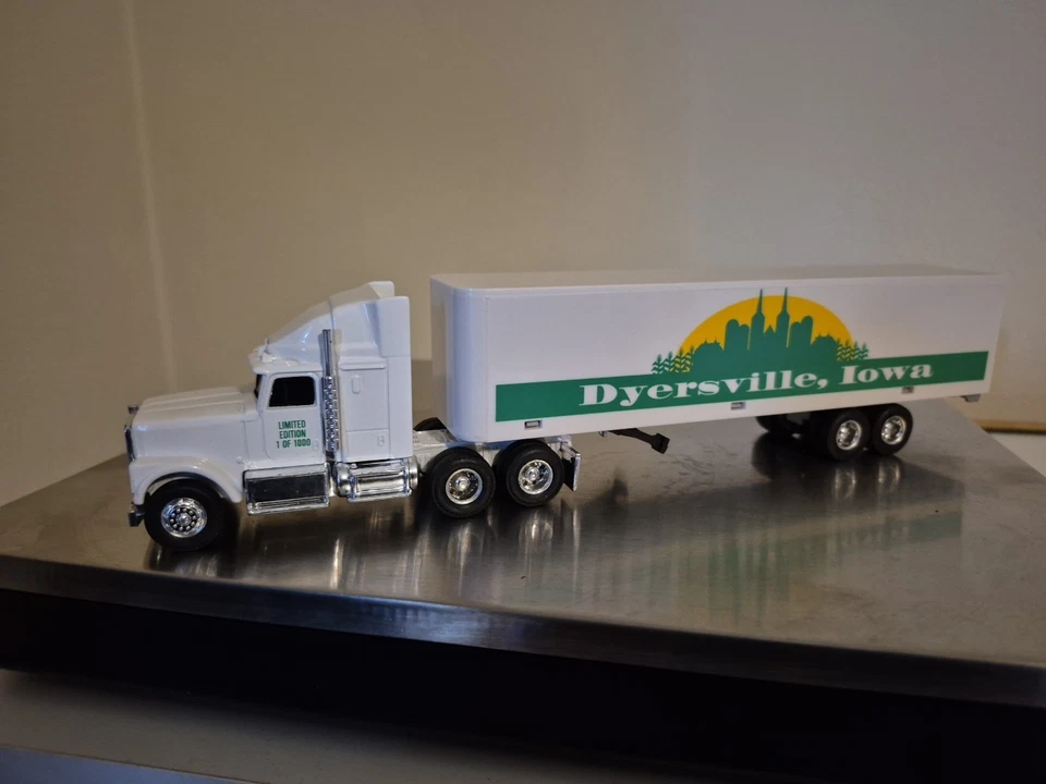 Ertl International Edición Semi Limitada Escala 1/64 Sin Caja Foto 2 de 4