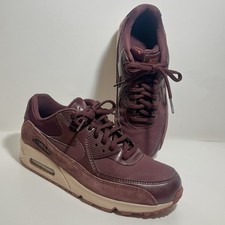 Nike AirMax Low Top PRM Burgundy Glitter Women’s Size 9 - Great Condition!