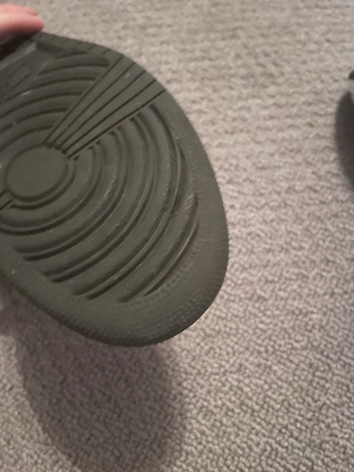 Air Jordan 1 Retro OG Prototipo Alto Talla 10 Muy Ligeramente Usado Foto 4 de 4