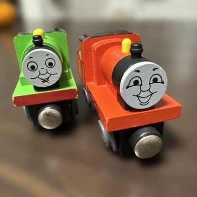 Thomas & Friends series wooden set of 2 retro #75427e