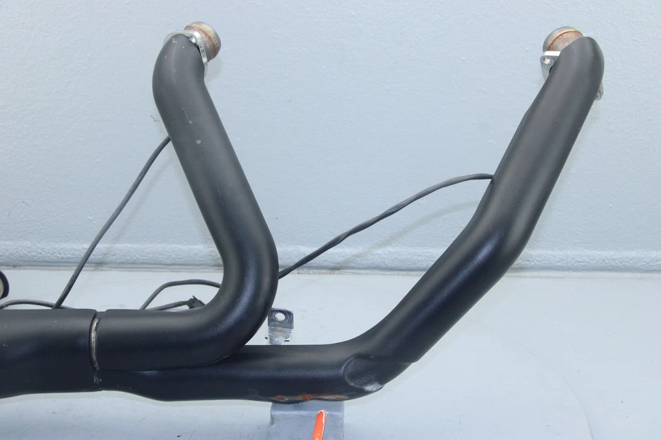 Harley Street Glide 2020 conjunto de tubo de escape negro arrugado #4063 Foto 2 de 4