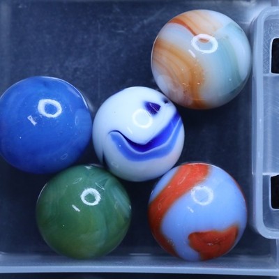 LIMITED TIME FREE SHIPPING LOT of 5 ALLEY WV Swirl Marble MIBs NM and M