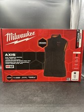 Milwaukee Tool F300b-21M Axis Heated Vest, Polyester, 2 To 8 Hours Heating