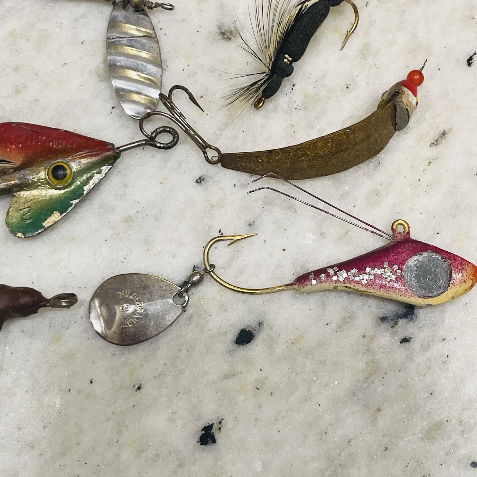 Lot 68 Vintage Fishing LURES SPINNERS SPOONS Cork Poppers Mepps Hildebrandt - Image 6