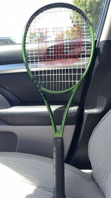 Wilson Blade 98 (16x19) V8 4-3/8”Men's Tennis Racket - Green