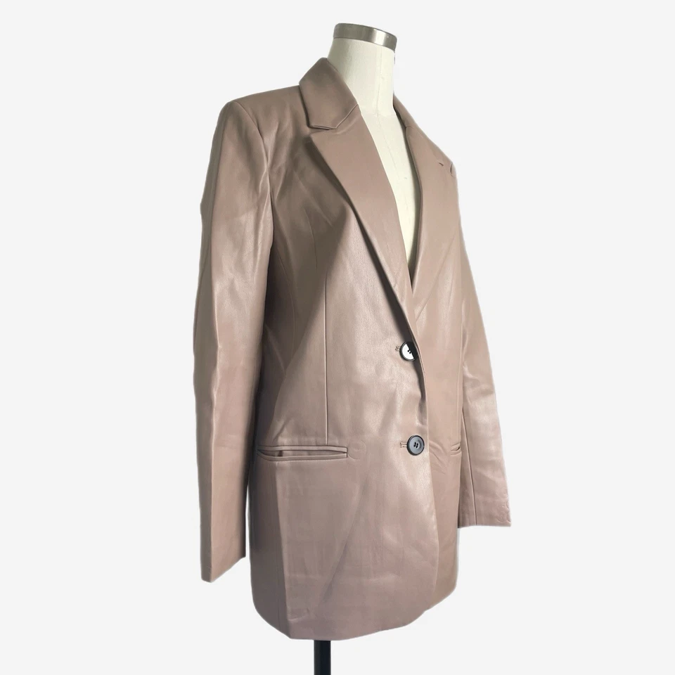 Blazer Zara Taupe Imitación Cuero Dos Botones Gran Tamaño Minimalista Vegano Clásico M Foto 2 de 4