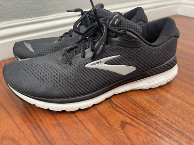 Brooks Men\'s Gray and Black Athletic Shoes 12.5 Brooks Men main image 4