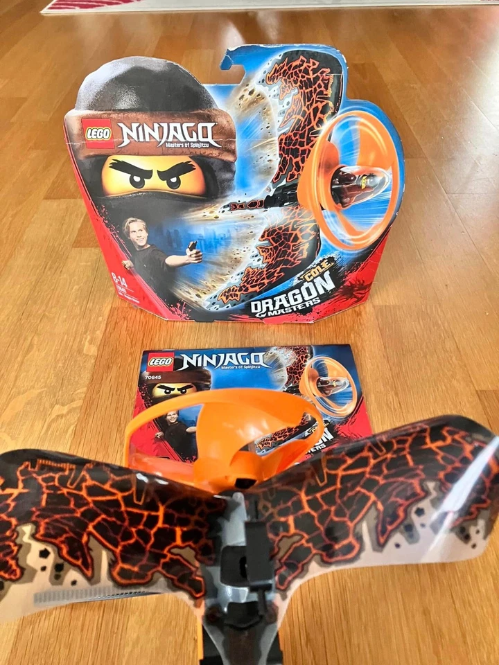 LEGO Ninjago 70645 Cole - Dragon Master, Foto 3 von 5