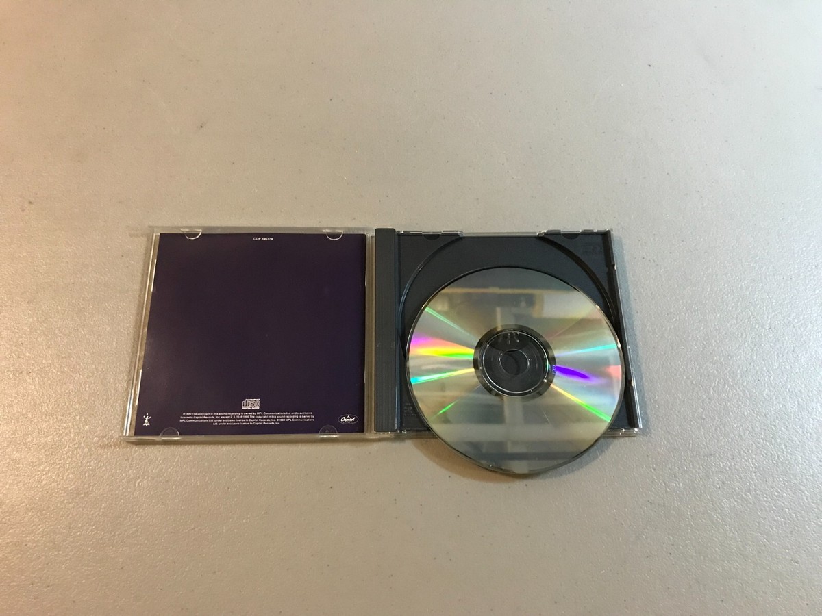 1990 MPL Communications Ltd. Paul McCartney Tripping the Live