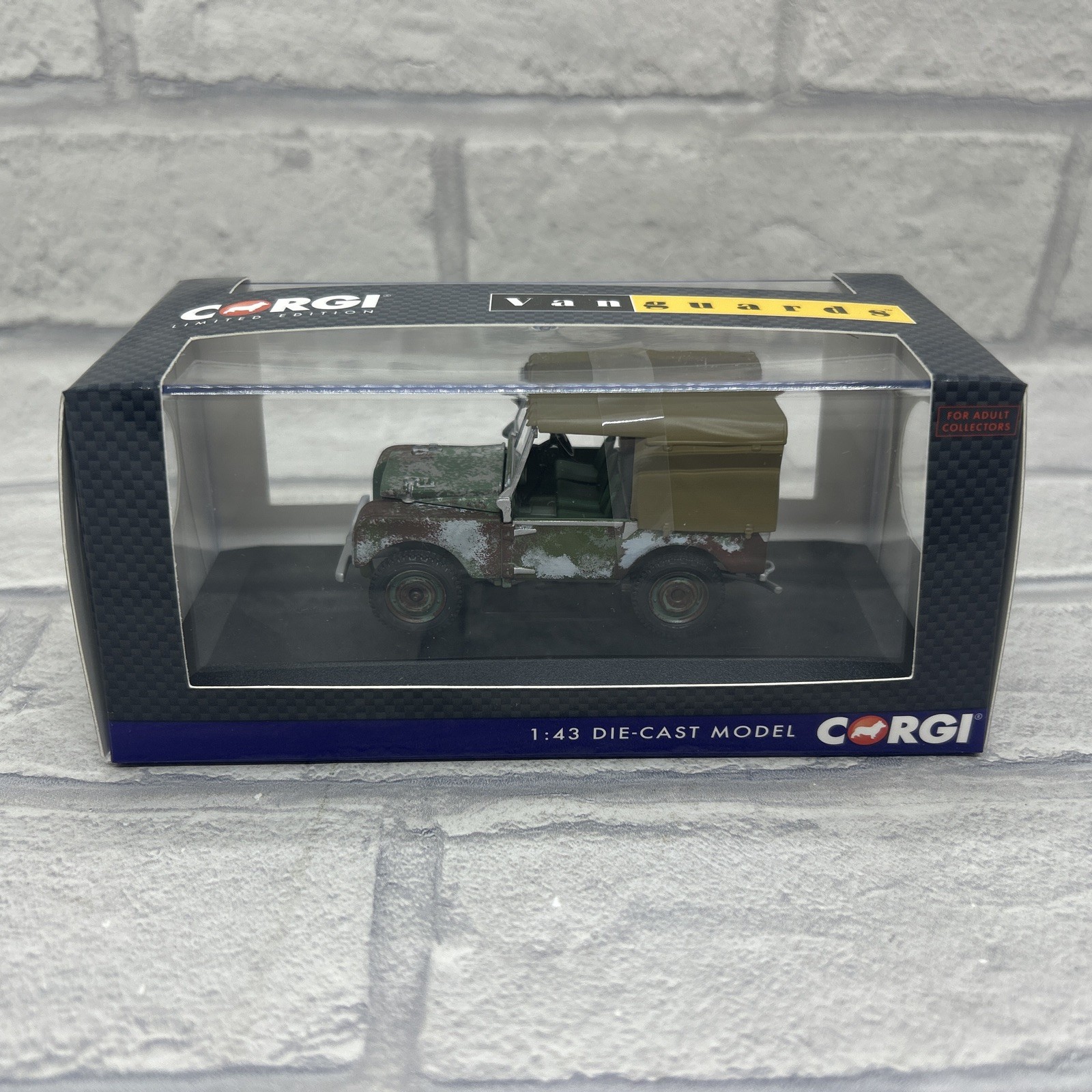Corgi VA11119 Vanguards Land Rover Series I 80"" Light Green (Weathered) 1:43 New