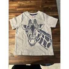 Hanna Anderson size 110 giraffe print