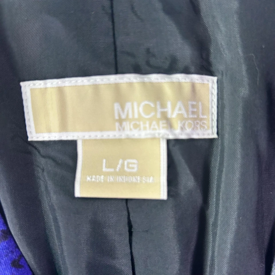 Blazer Michael Michael Kors Feminino Grande Preto Roxo Azul Floral Forrado com 2 Botões - Imagem 3 de 4