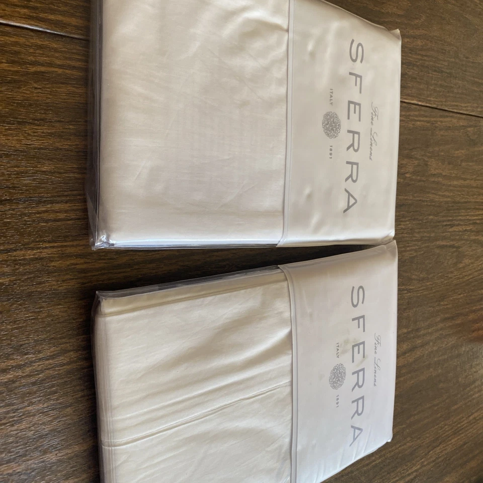 Sferra Grande Hotel -King Shams 21x36 Branco/Branco 2 Peças - Imagem 2 de 4