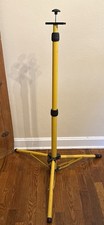 Heavy Duty Adjustable Metal Tripod Stand   Yellow   Work Light / Utility Stand