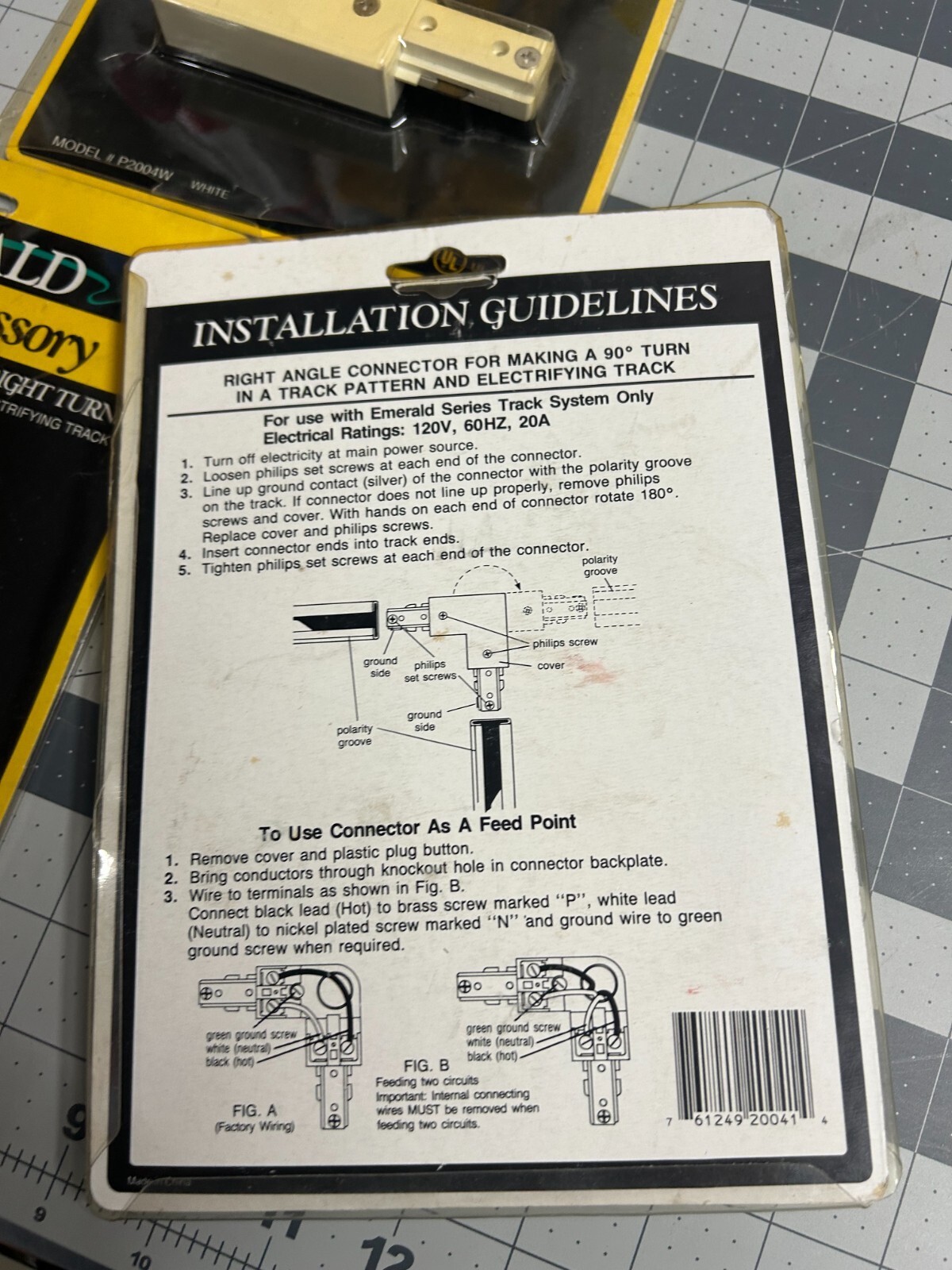 3-pack lot Emerald Track Lighting 90 Degree Connector Left or Right P2004W white