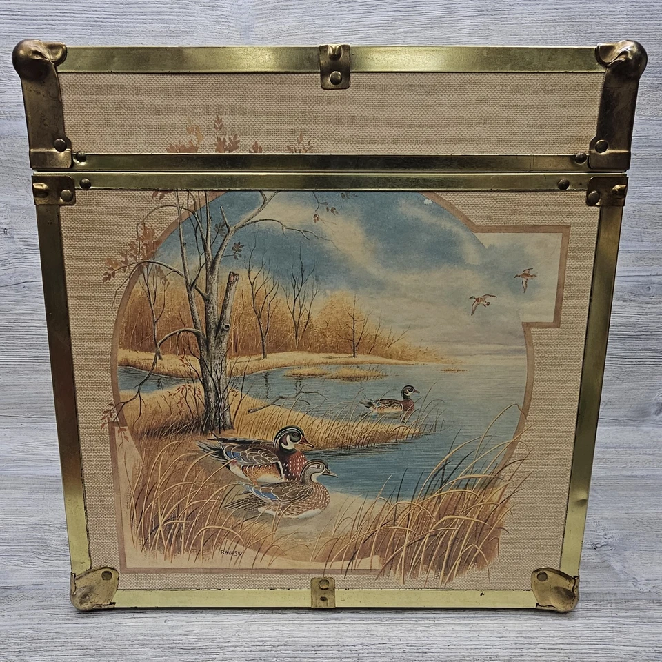 Vintage Seward 16" Cube Storage Trunk Country Wilderness Duck Scene Wooden Chest - Image 2 of 4