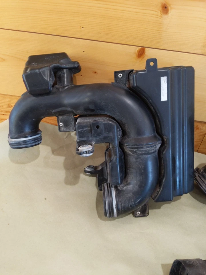 CARCASA FILTRO AIRE HYUNDAI ELANTRA GT HATCHBACK 13-17 Foto 3 de 4