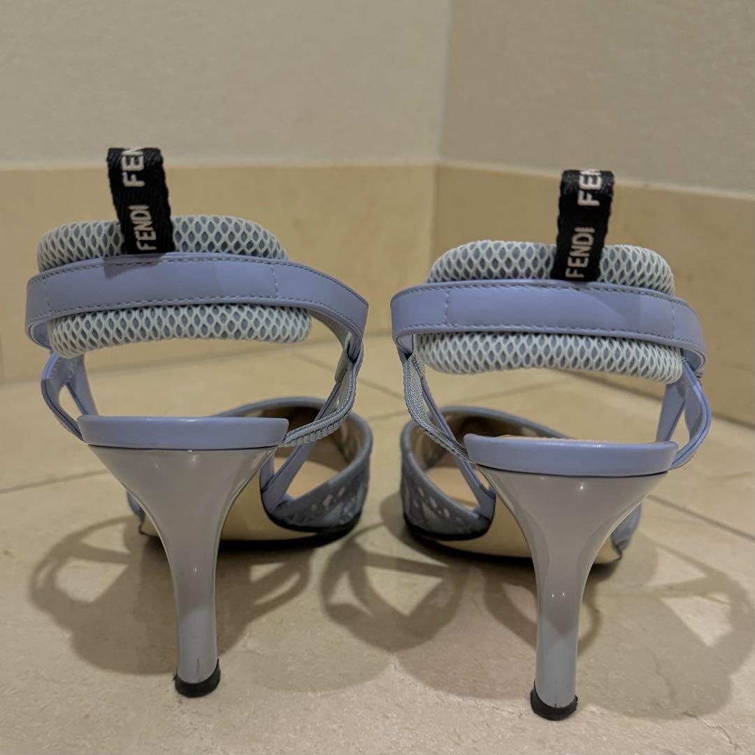 FENDI Colibri Blue Pointed Toe Pumps EU36 US6 Logo Heel