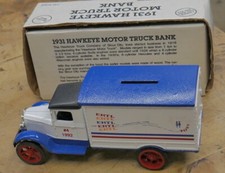 Ertil Toys 1931 HAWKEYE TANKER BANK - Diecast Metal - 1:34 scale - 4 1992