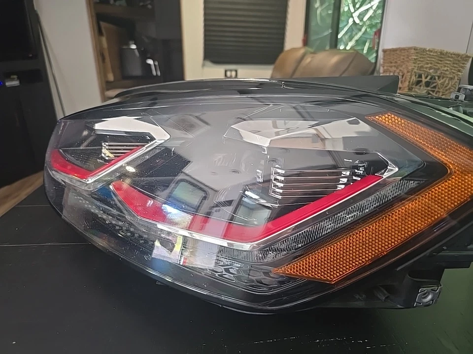 FAROS LED COMPLETOS IZQUIERDA Y DERECHA VOLKSWAGEN GOLF GTI MK7 2018-2020 OEM Foto 3 de 4